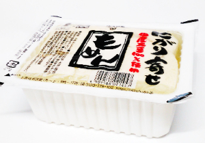 えぷろんの　にがり寄せ　国産豆腐100％使用　いしかわ　もめん豆腐